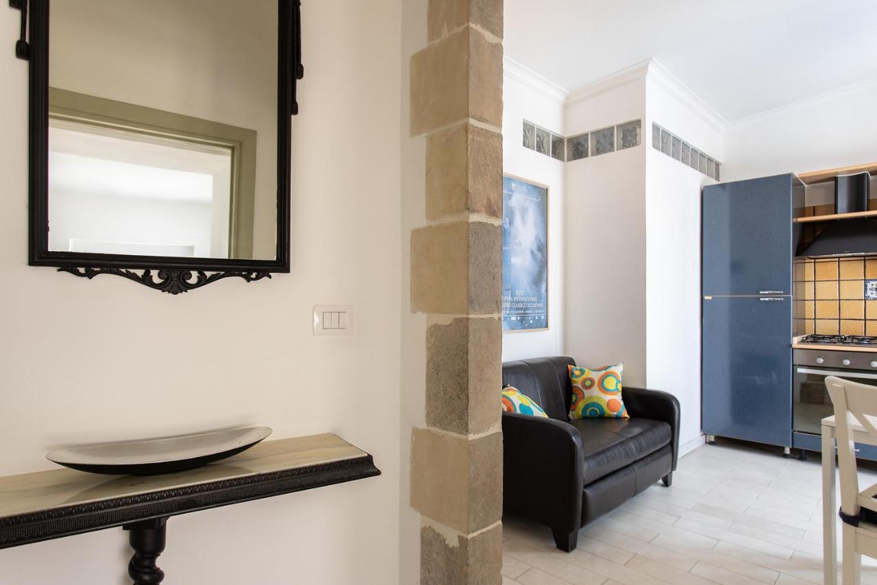Calipso Apartments Ortigia Siraküza Dış mekan fotoğraf