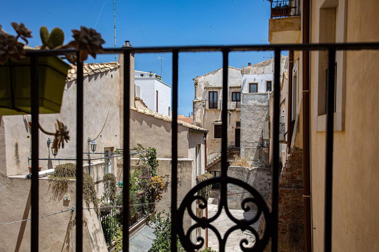 Calipso Apartments Ortigia Siraküza Dış mekan fotoğraf